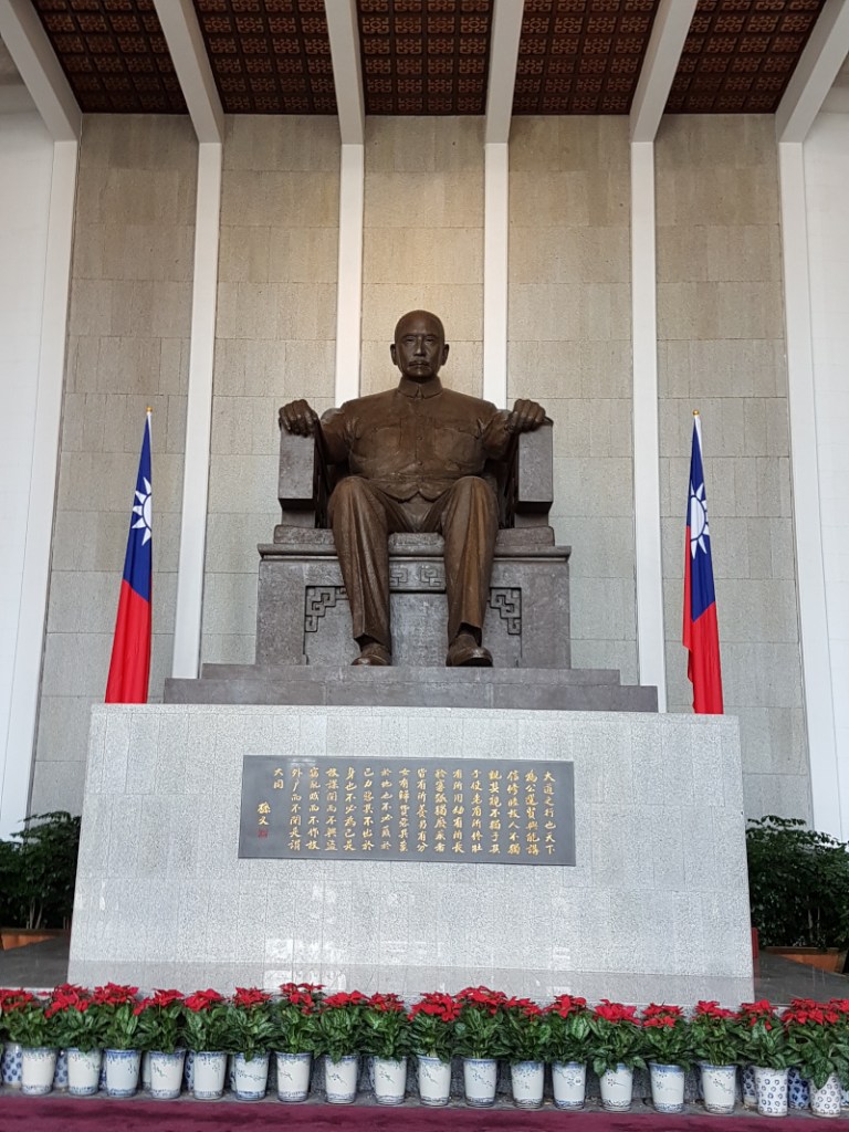 Monumento_commemorativo_di_Chiang_Kai-Shek.
