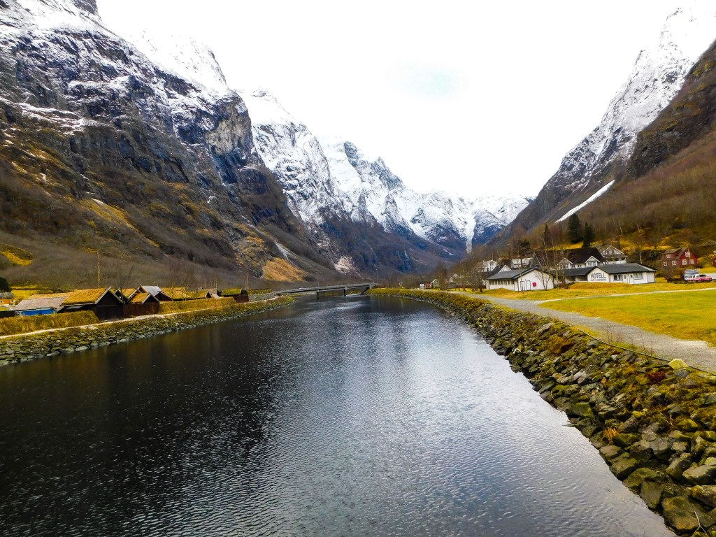 Crociera sui fiordi: da Flåm a Gudvangen come farla