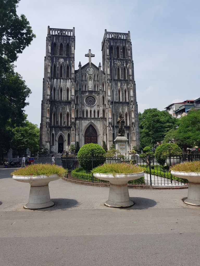 Cattedrale di San Giuseppe Hanoi - Consigliviaggiasia.blog